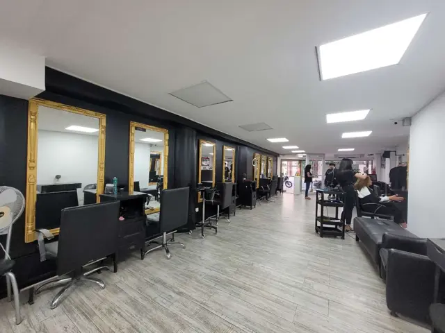 VENTA LOCAL 80 M2 + EP + DPTO 171 M2 EN AV CÓRDOBA
