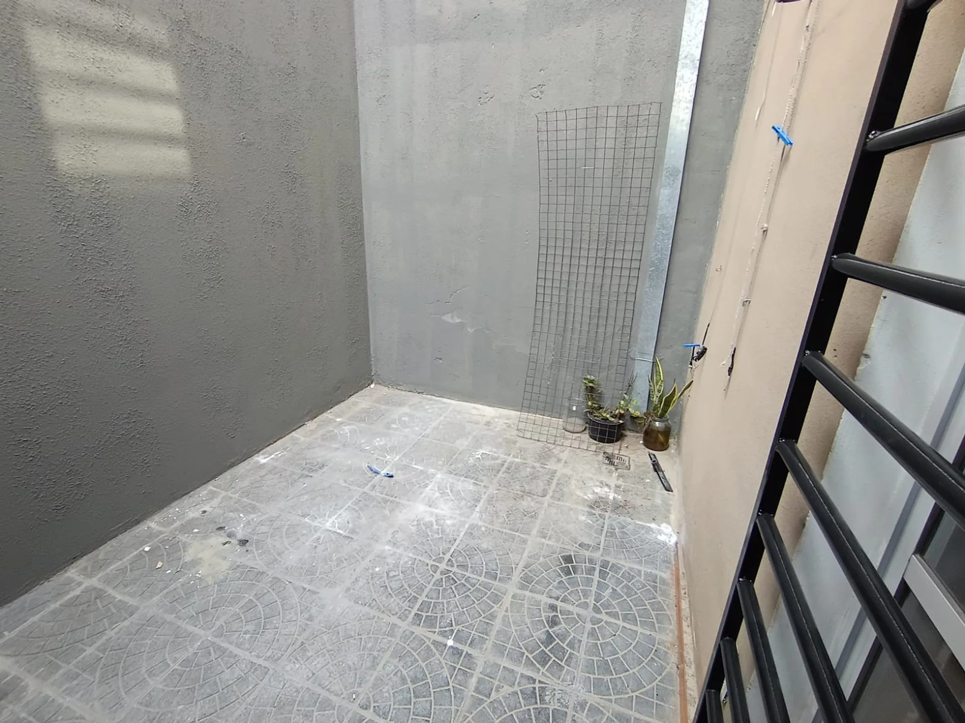ALQUILER PH 2 AMBIENTES CON PATIO – LANÚS OESTE foto 3