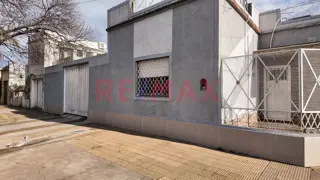 Casa 4 ambientes con PILETA y PARRILLA. APTO CRED. foto 5