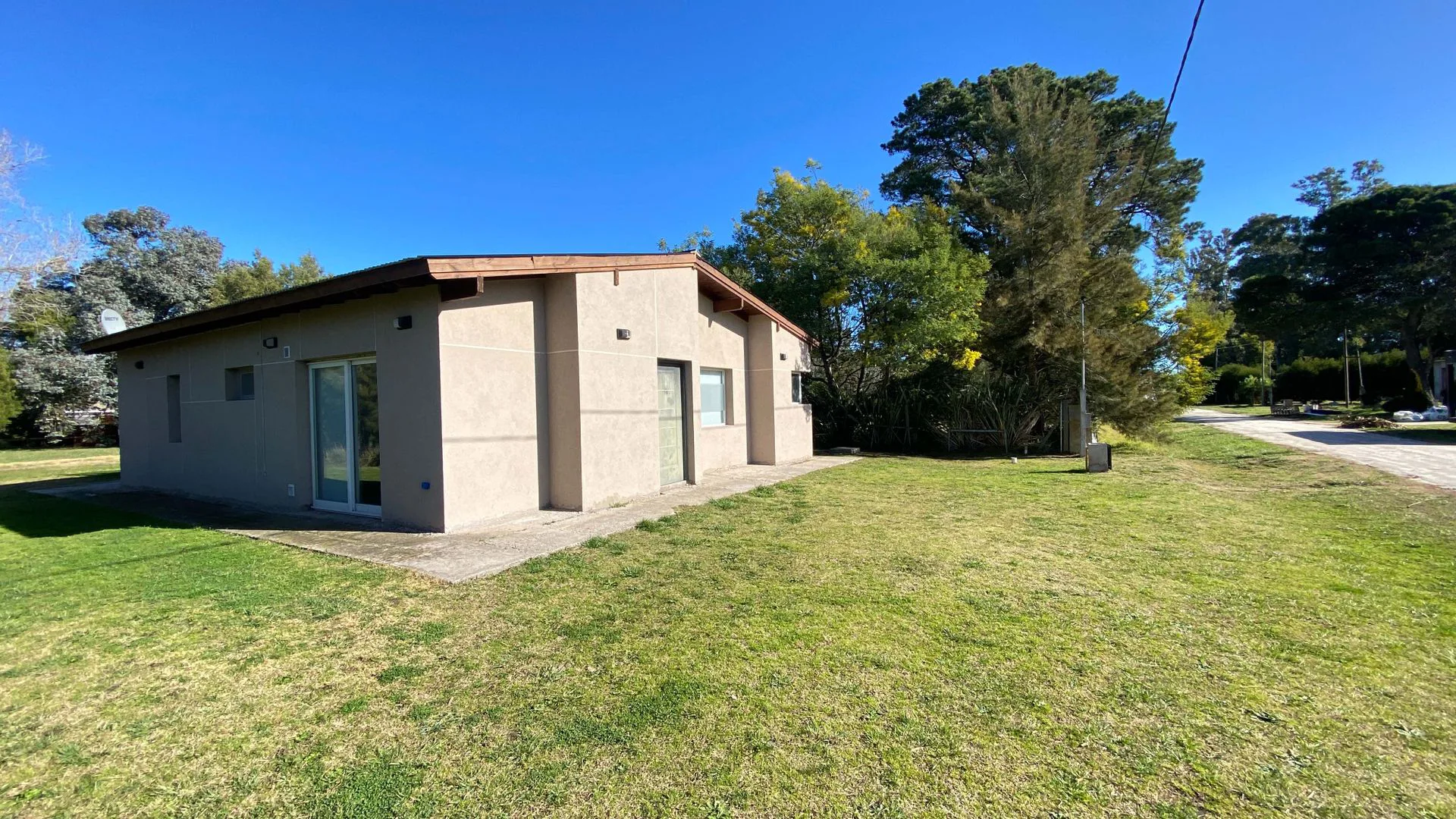 VENTA CASA 4 AMB 100 M2 LA ARMONIA MAR CHIQUITA foto 2