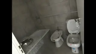 se vende excelente monoambiente divisible a estrenar foto 3