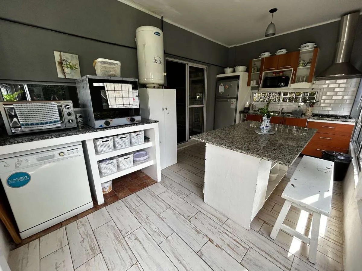 Casa 6 amb Venta Garin Ideal Multifamilia o Renta foto 2