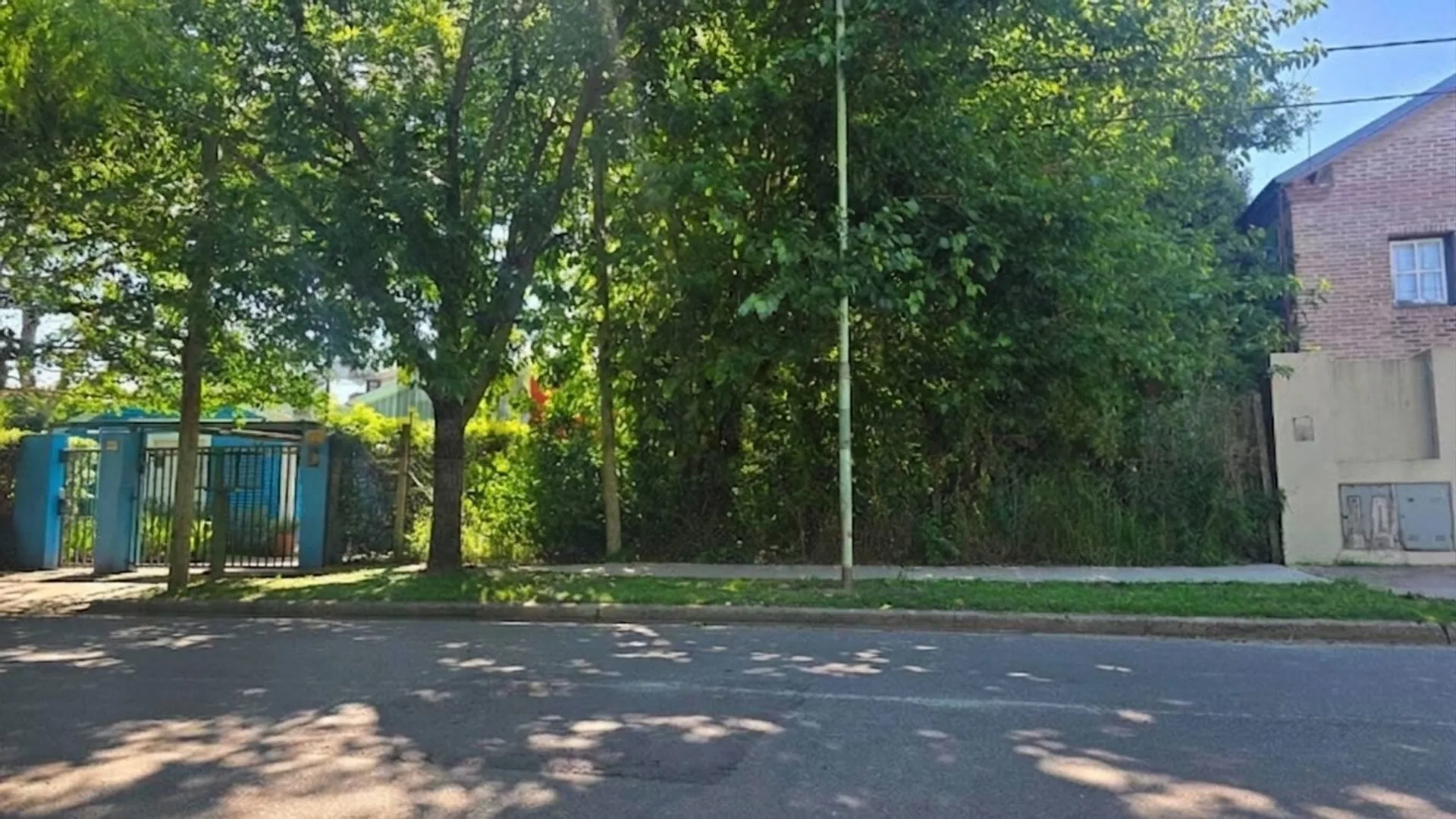 LOTE EN VENTA EN CITY BELL ENTRE CAMINOS foto 2