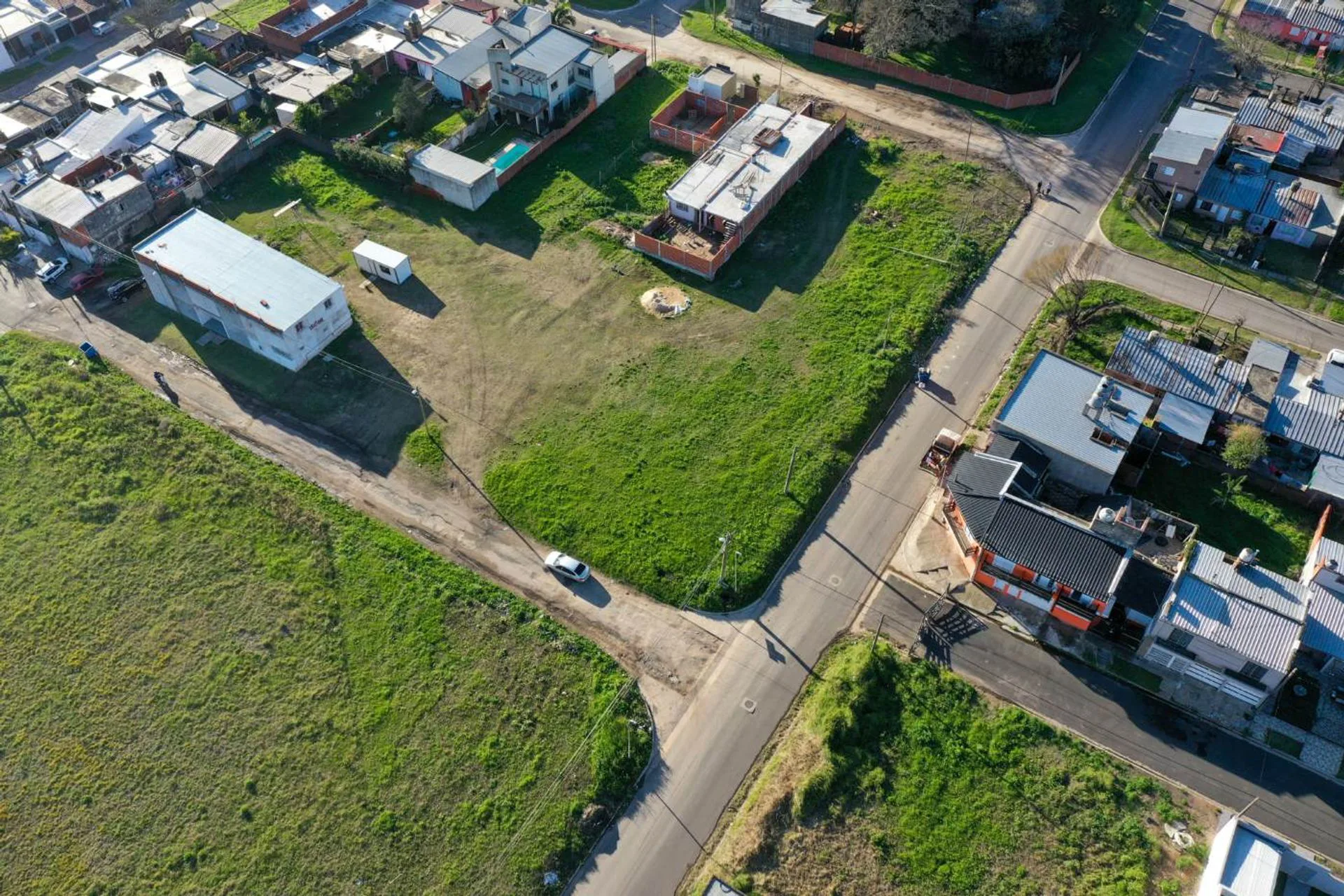 Terreno de 900 m2 zona Parque Gazzano foto 2