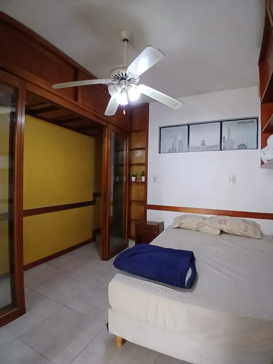 Se vende un hermoso departamento monoambiente con balcón - Recoleta foto 5