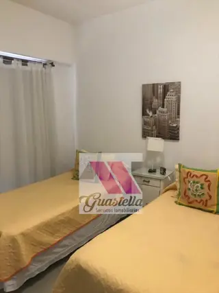 HERMOSO DEPARTAMENTO  EN EDIFICIO DE CATEGORIA DOS DORMITORIOS , COCHERA, PILETA CON VISTA PANORAMICA A LAS SIERRAS foto 2