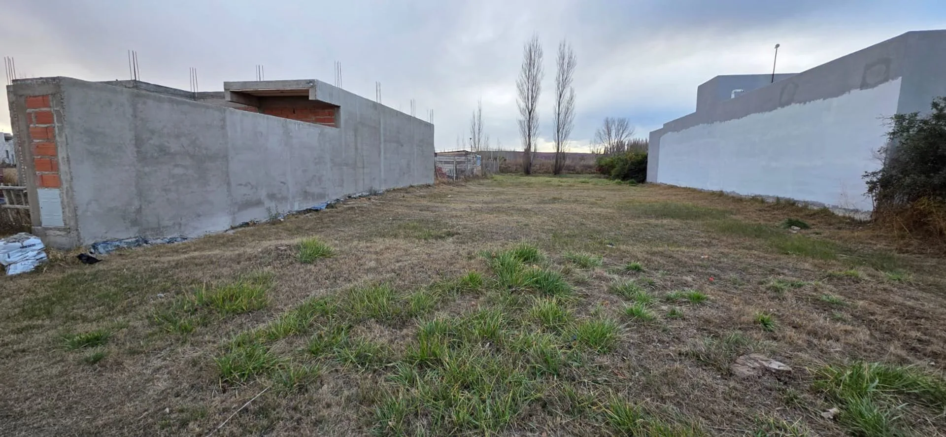 Terreno Barrio Los Castaños Mza B Lote 3 foto 2