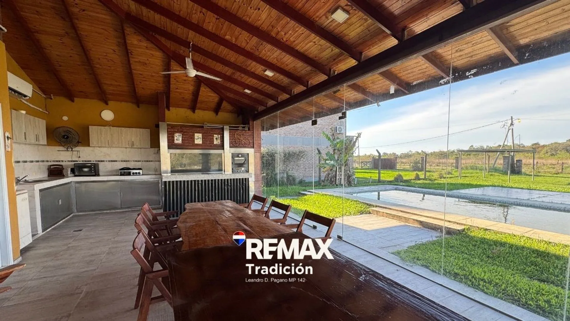 CASA EN VENTA - 2 DORMITORIOS - COLONIA BENITEZ foto 3