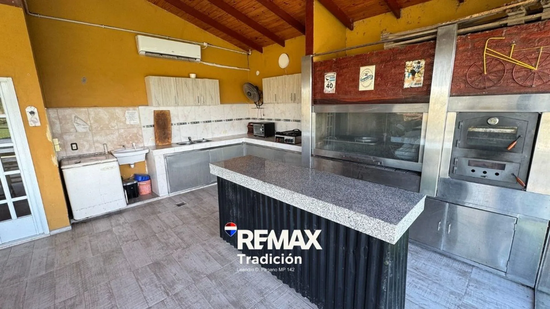 CASA EN VENTA - 2 DORMITORIOS - COLONIA BENITEZ foto 5