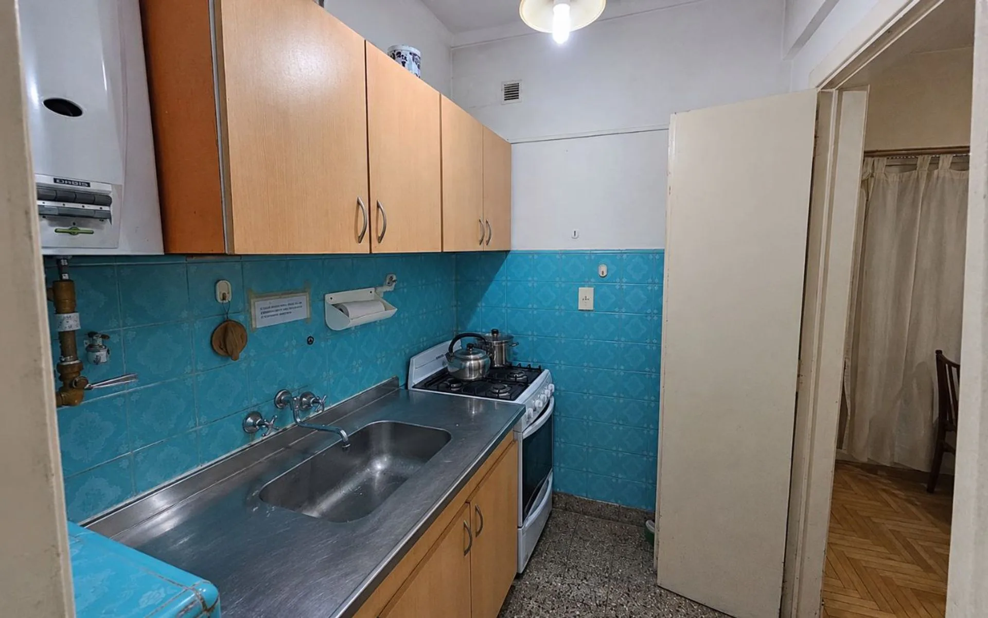 VENTA DEPTO 2 AMB PZA COLON COCHERA APTO CREDITO foto 4