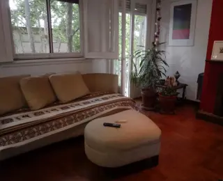 departamento con bellas y excelentes características constructivas en zona Plaza Plate foto 1