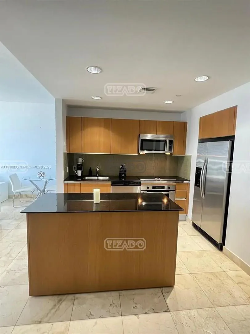 1050 Brickell Ave #1904 1000 foto 4