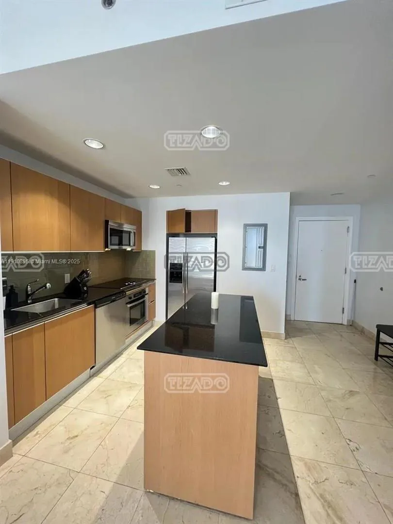 1050 Brickell Ave #1904 1000 foto 5