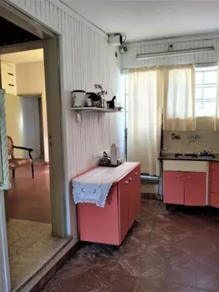 VENTA URGENTE  PRECIO REBAJADO CASA AMPLIA -AV. SAN MARTÍN UNQUILLO CÓRDOBA (SE RECIBE OFERTA EN PESOS) foto 5