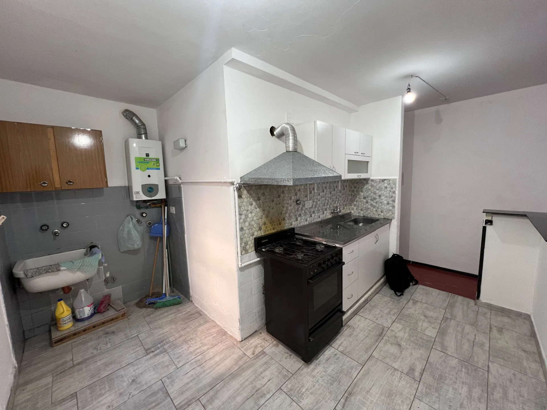 Departamento 2 dormitorio  a 1 cuadra del rio. foto 5