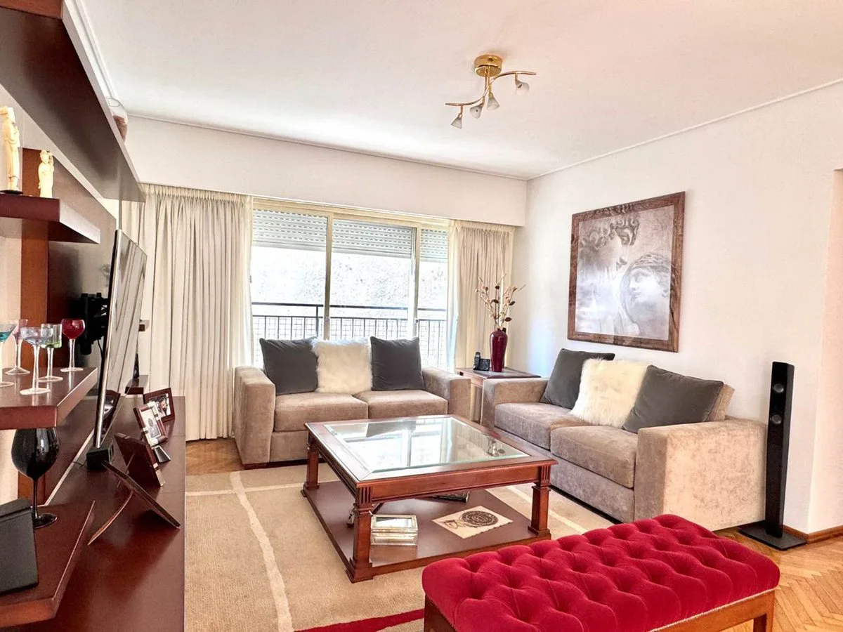 Venta dpto 4 Amb /dep Balcón y 2 Cocheras Fijas foto 4