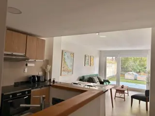 EN VENTA DEPARTAMENTO MICROCENTRO+COCHERA foto 2