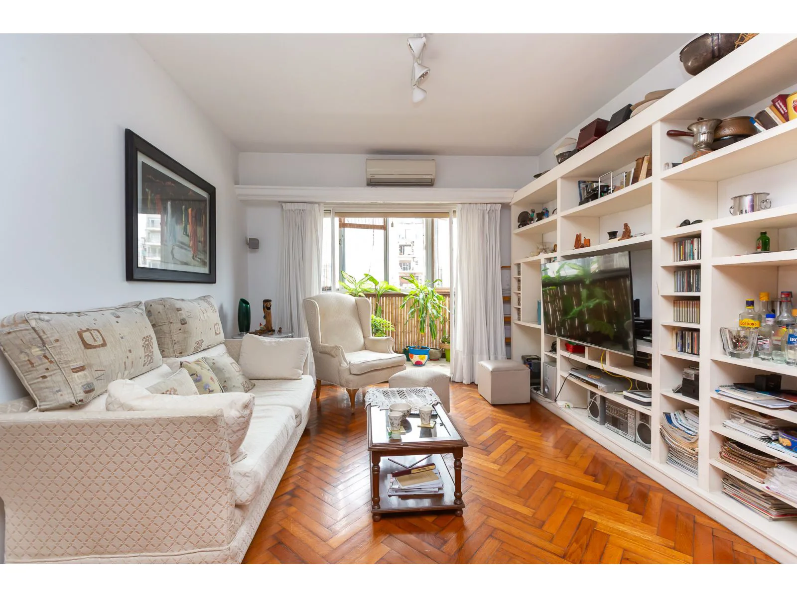VENTA DEPARTAMENTO DE 3 AMBIENTES EN BARRIO NORTE foto 5