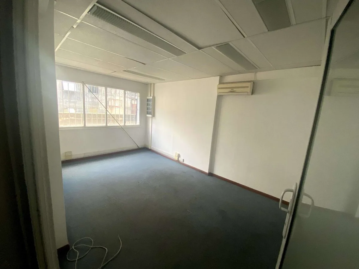VENTA - OFICINA COMERCIAL 269m² - MICROCENTRO foto 4