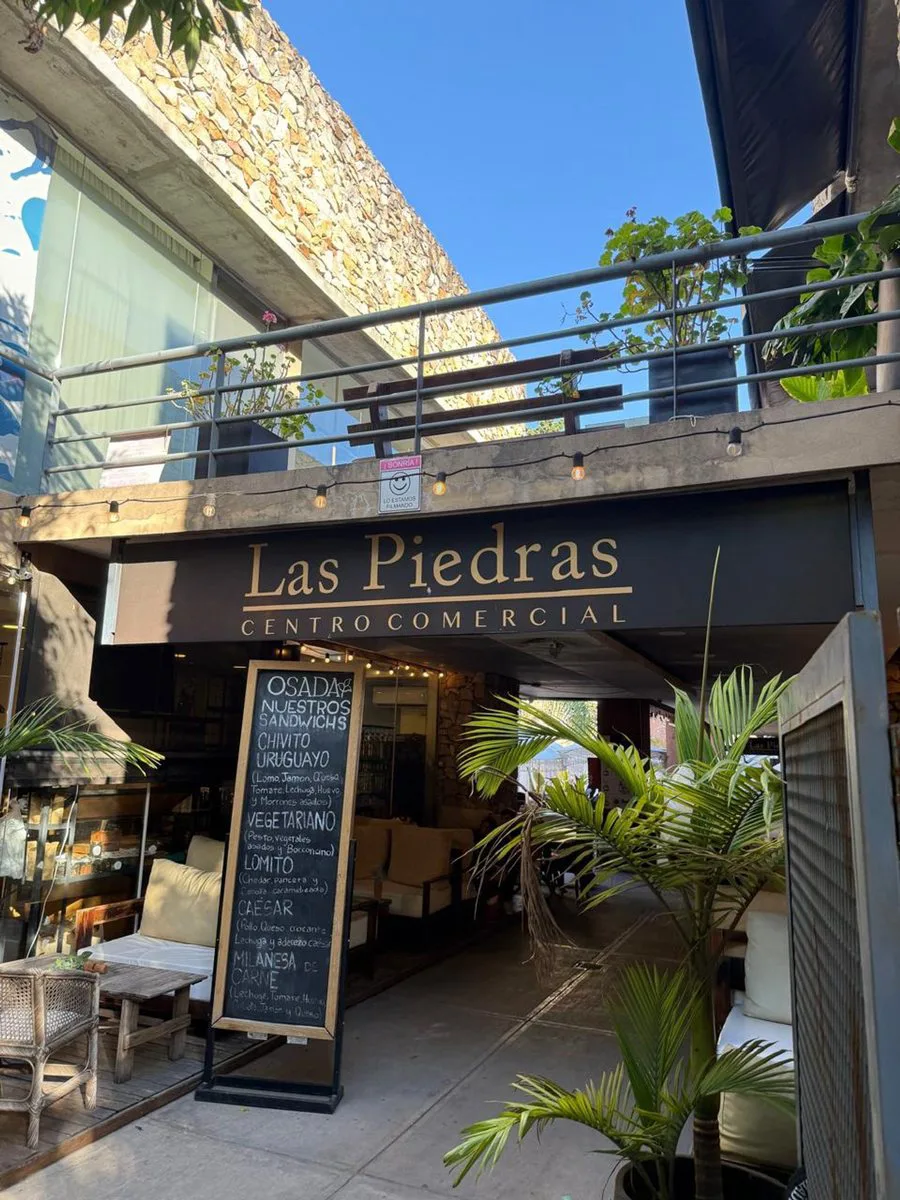 LOCAL COMERCIAL EN VENTA ZONA LAS PIEDRAS PILAR foto 3
