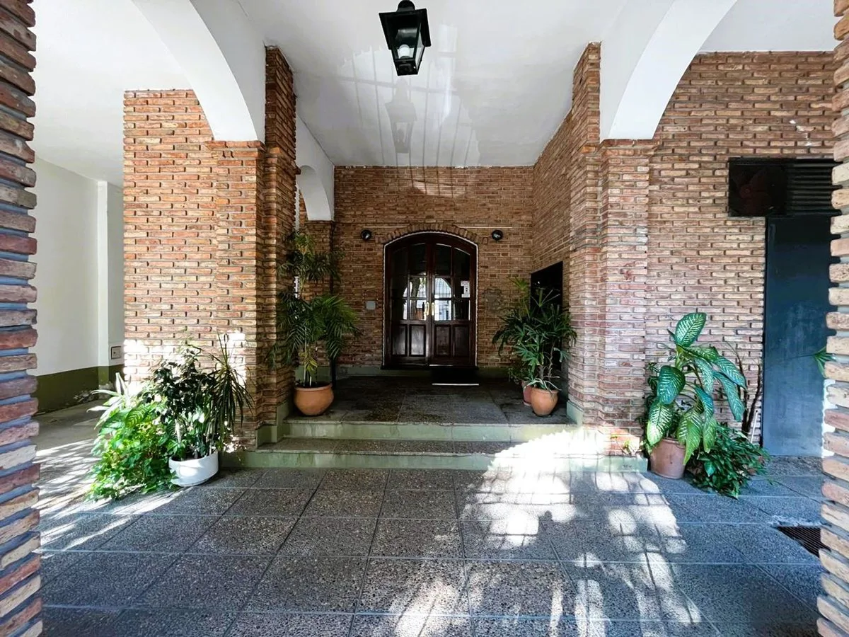 VENTA DPTO 2 DORM c/COCHERA - RECOLETA STA FE foto 2