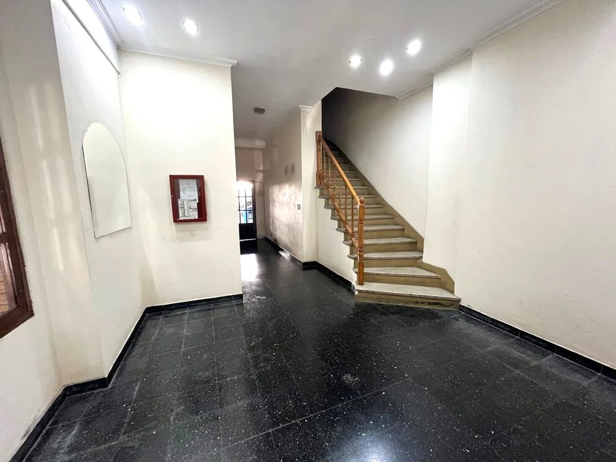 VENTA DPTO 2 DORM c/COCHERA - RECOLETA STA FE foto 3