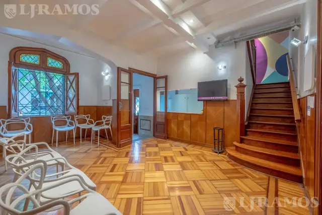 Hermosa casa estilo tudor