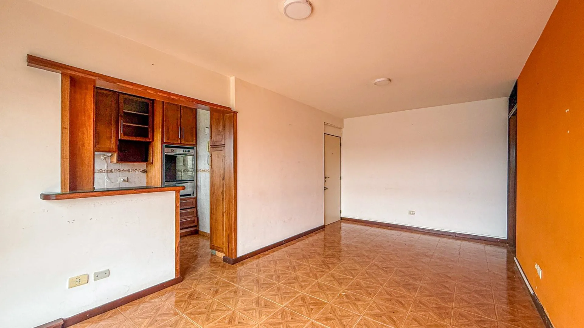 VENTA DE DEPARTAMENTO 3 AMB BARRIO CONSTITUCION foto 3
