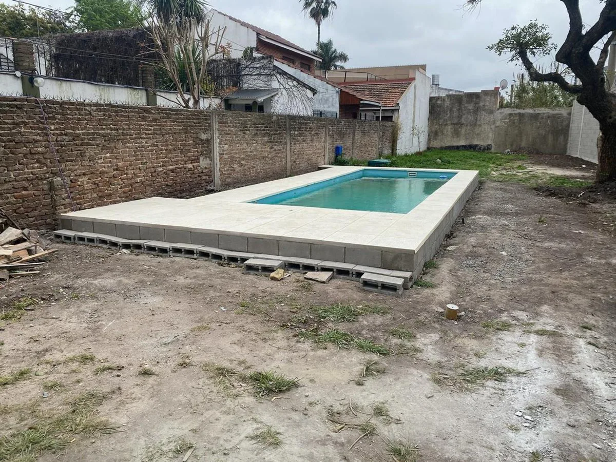 TERRENO LOTE VENTA BANFIELD CON PILETA foto 3