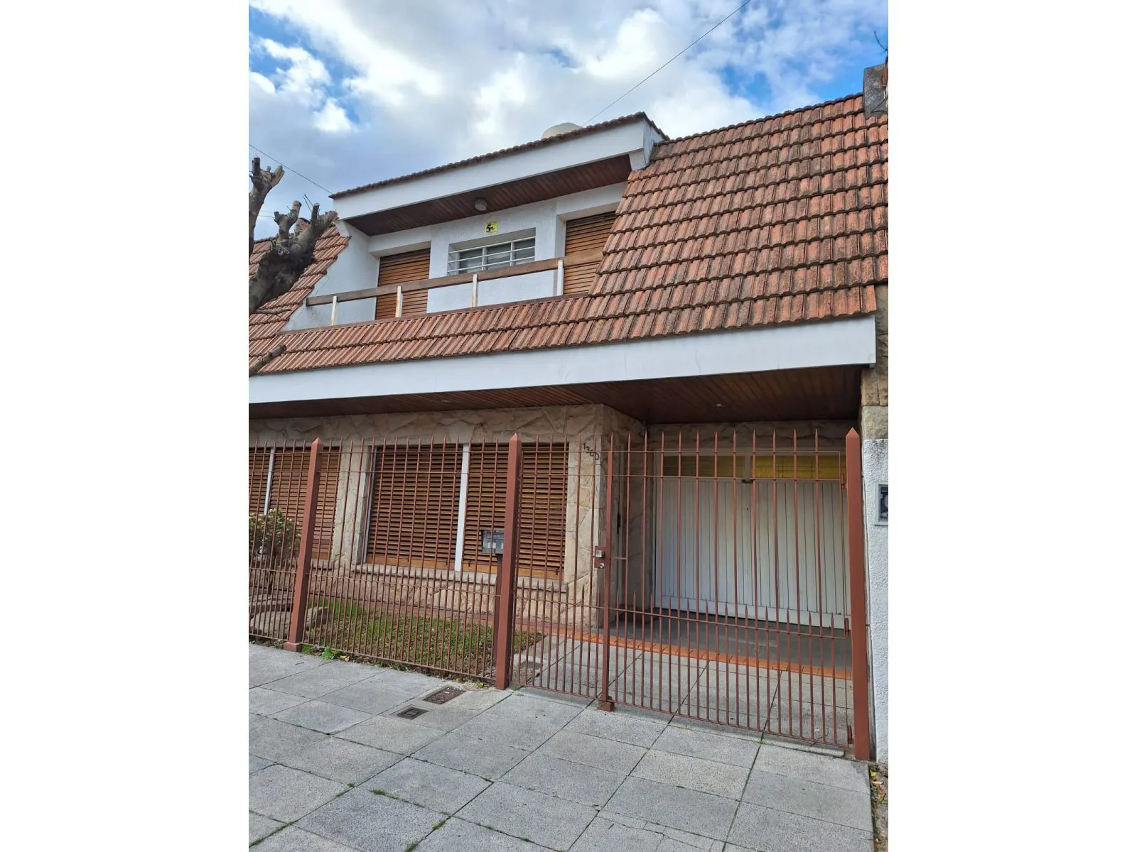VENTA CASA 4 AMB. RAMOS MEJIA