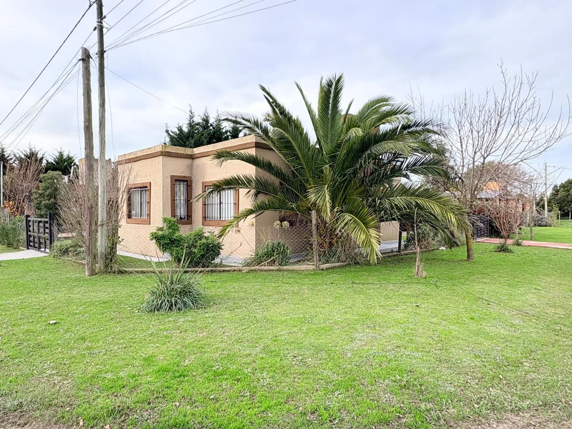 Casa 3 Amb en Las Lomas De Miramar!