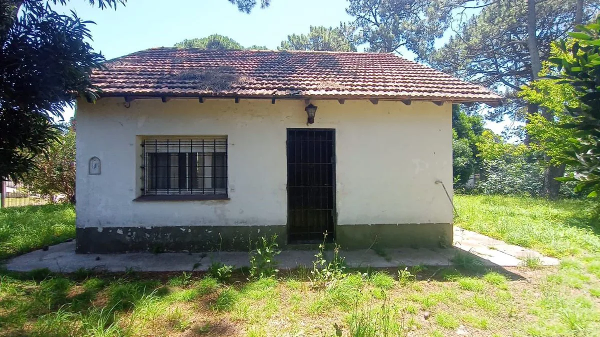 CASA VENTA VILLA GESELL A REFACCIONAR foto 5