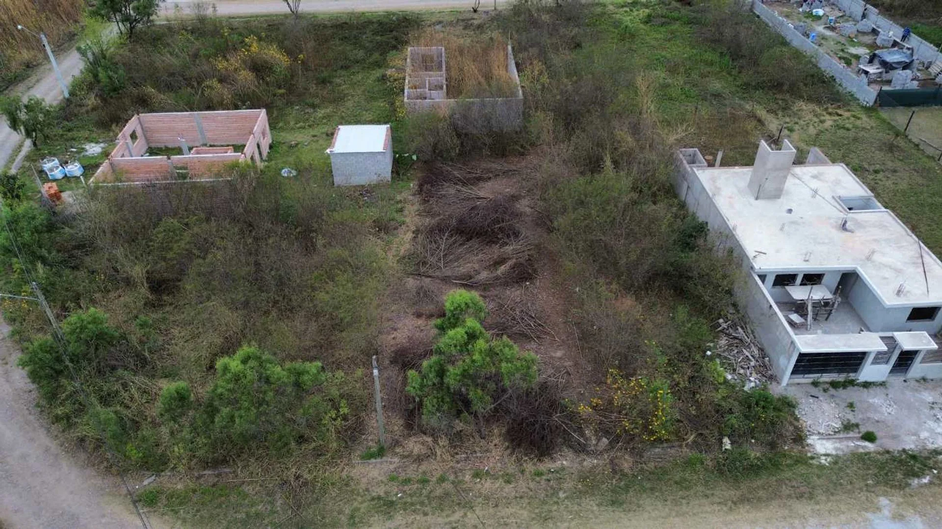 VENTA TERRENO 300 M2 AYRES DE CAMPO foto 5