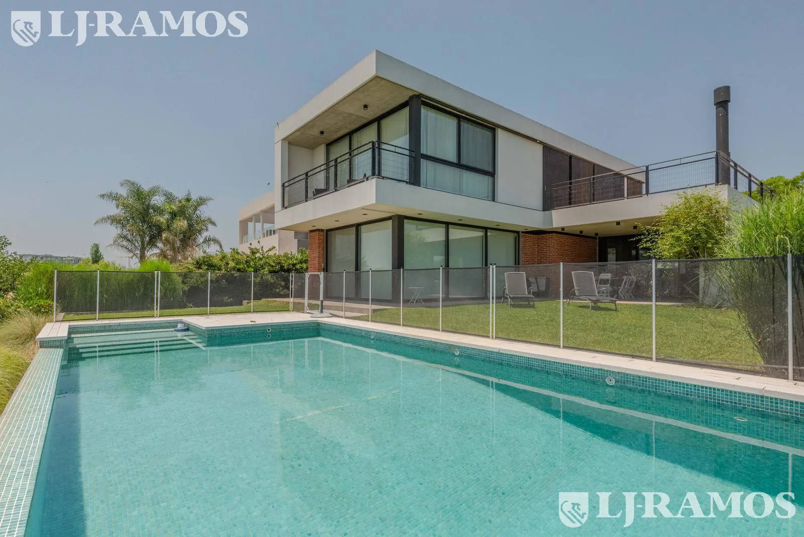 Casa en el Barrio Vistas - Puertos / Escobar foto 5