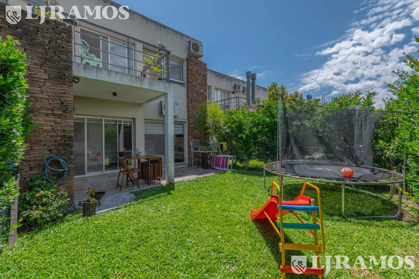 Departamento tipo duplex de 4 amb  en venta en El Sendero - Nordelta foto 5