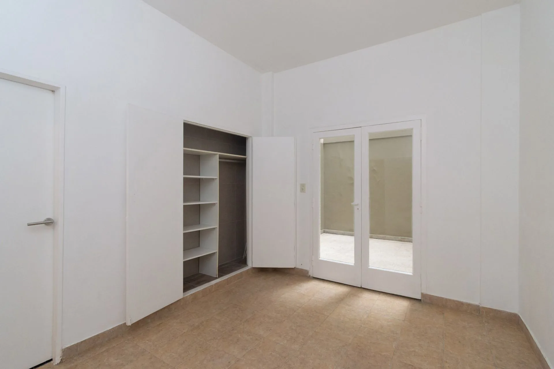 VENTA 2 AMB. C/PATIO EN PALERMO-REFACC.-EXC.UBICAC foto 5