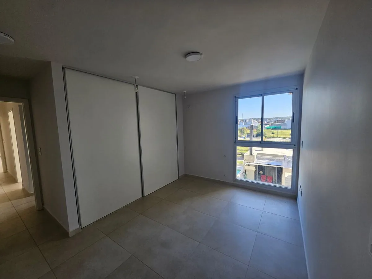 VENTA DPTO EN DOCTA 2 DORM CON VISTA A LAS SIERRAS foto 5