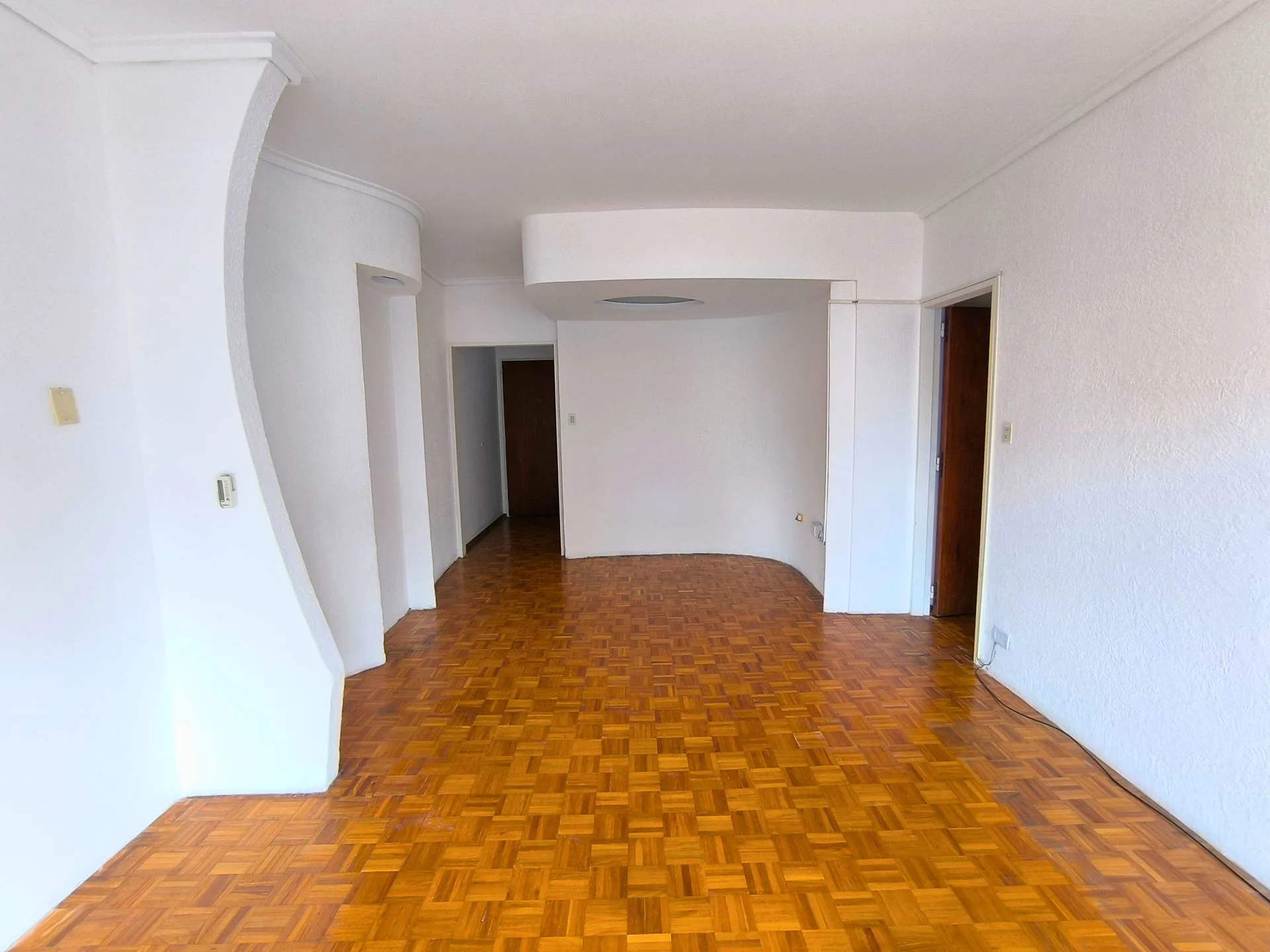 4 Ambientes con Balcón y Guardacoches en Belgrano foto 4