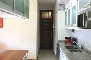 LINDISIMO 4AMB.TIPO CASA CON SALIDA A JARDIN. IMPECABLE foto 4