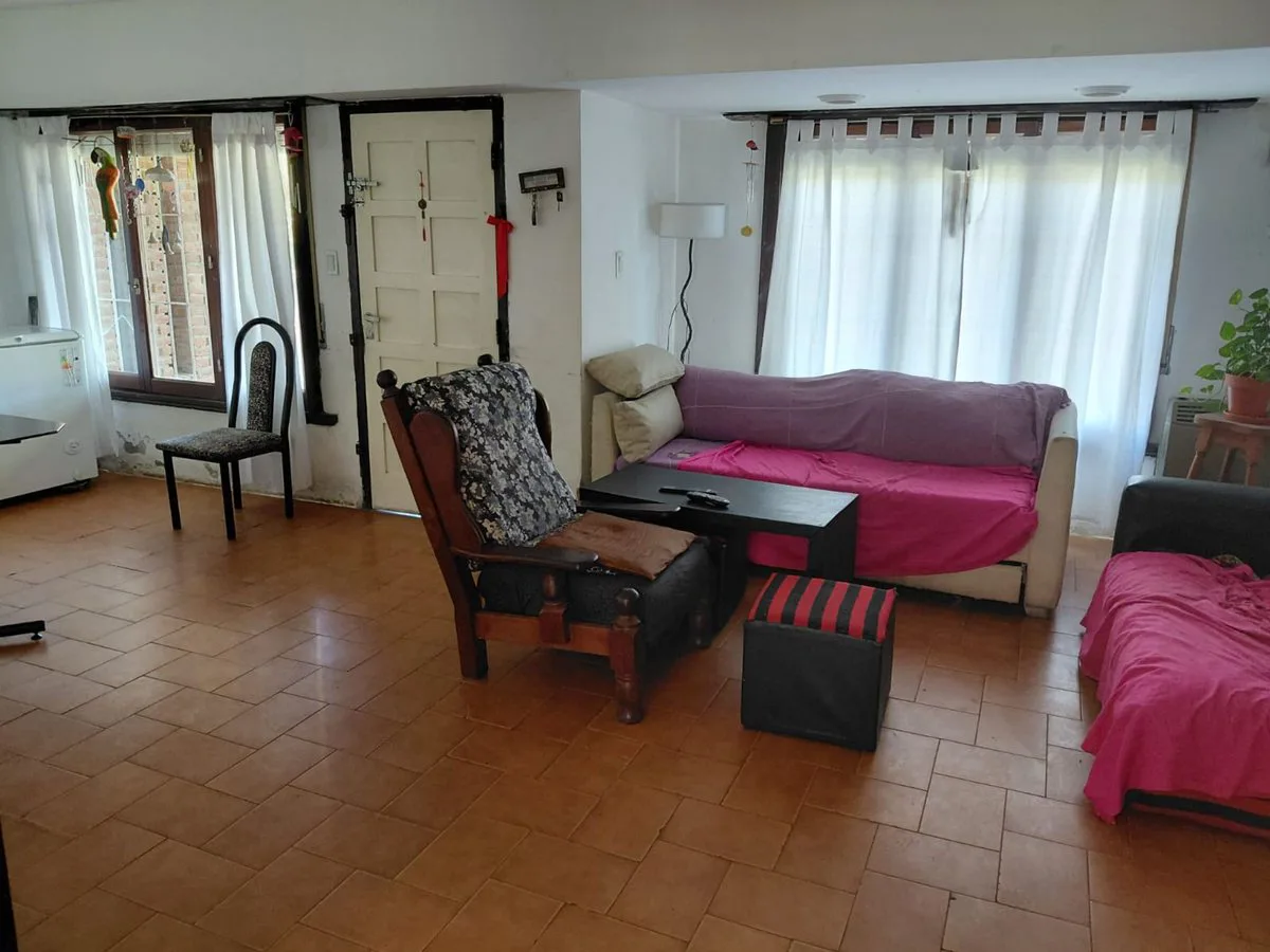 VENTA CASA 5 AMB PTA MOGOTES GRAN JARDíN Y QUINCHO foto 4