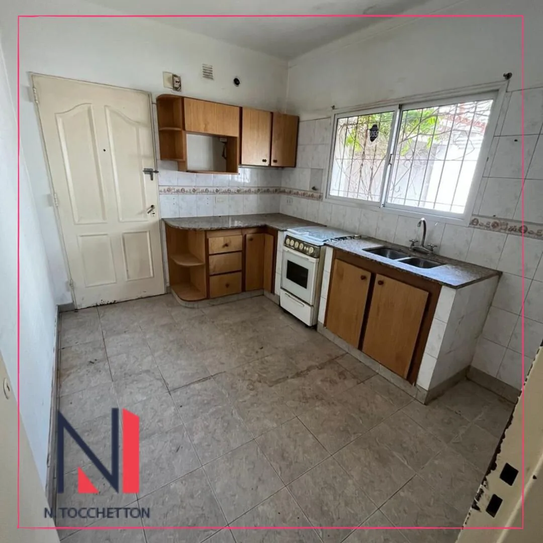 Chalet en venta sobre Avenida foto 3