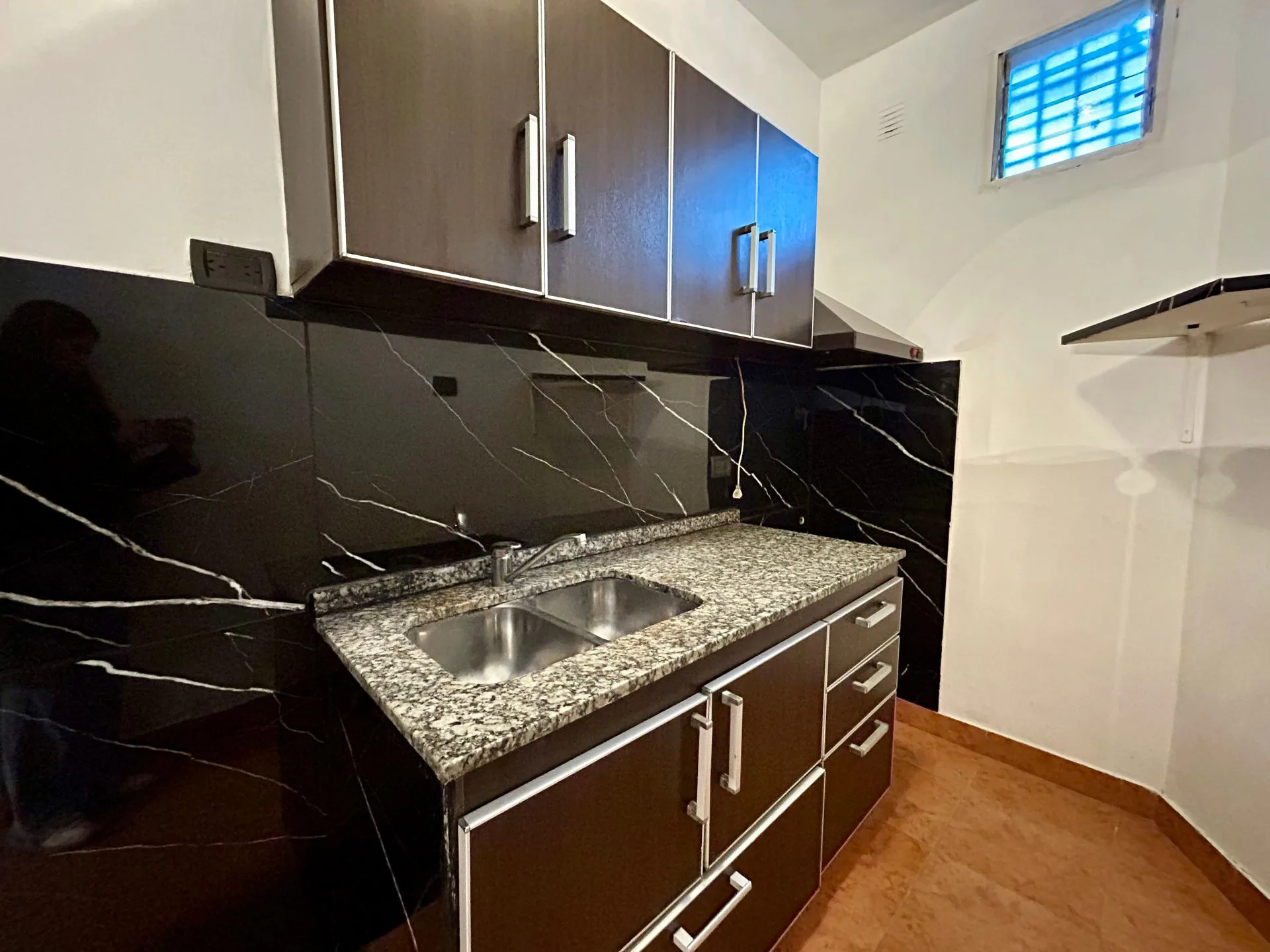 VENTA DUPLEX 3 AMBIENTES CASTELAR APTO CREDITO foto 5