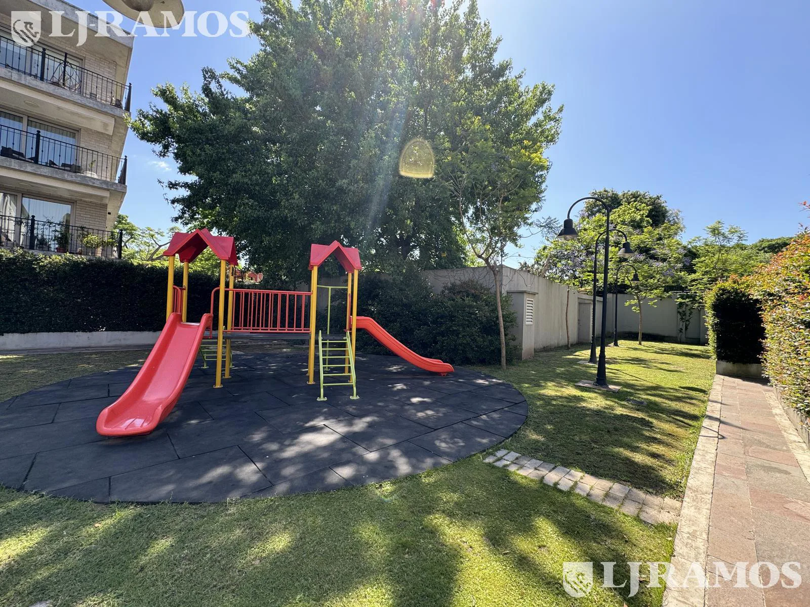 DEPARTAMENTO DE 3 AMBIENTES EN VENTA EN CASSA ISIDRO foto 4