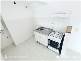 ALQUILA: Departamento 1 Dormitorio con Aire Acondicionado / B° Guemes foto 5