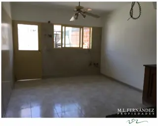 HERMOSA CASA EN CASTELAR NORTE foto 3