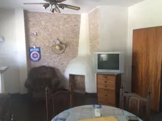 Importante casa de 260 m2, Quilmes Oeste. foto 3