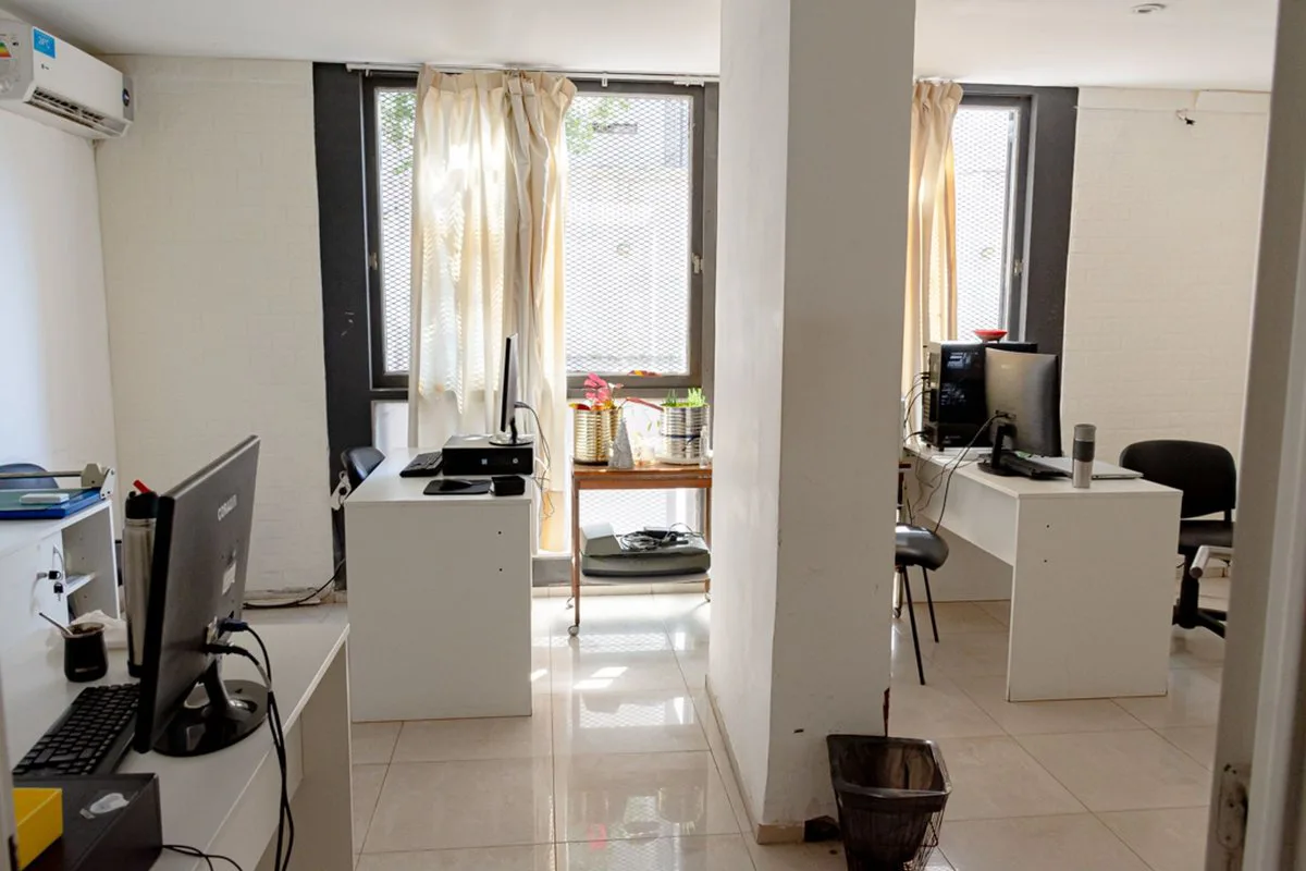 Local, con Oficinas En Venta La Plata foto 4