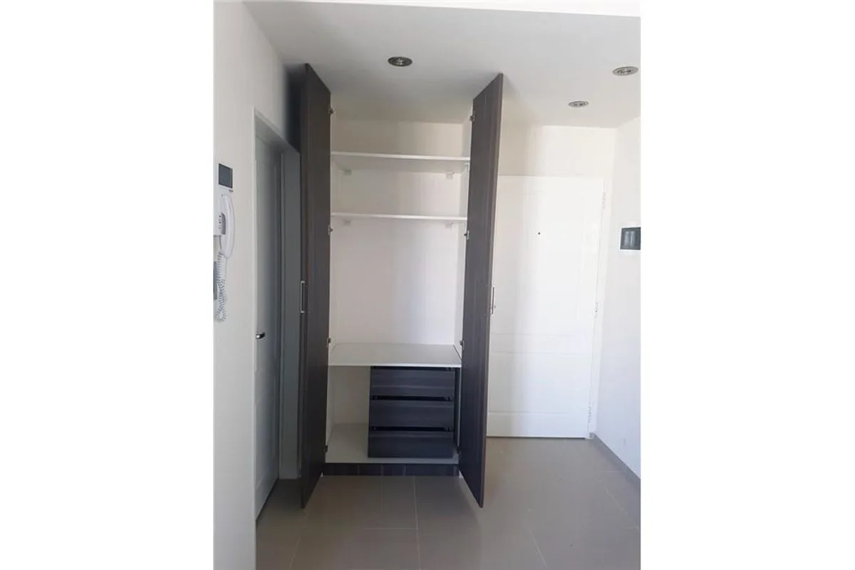 ALQUILER Impecable Monoambiente en Velez Sarfield foto 4