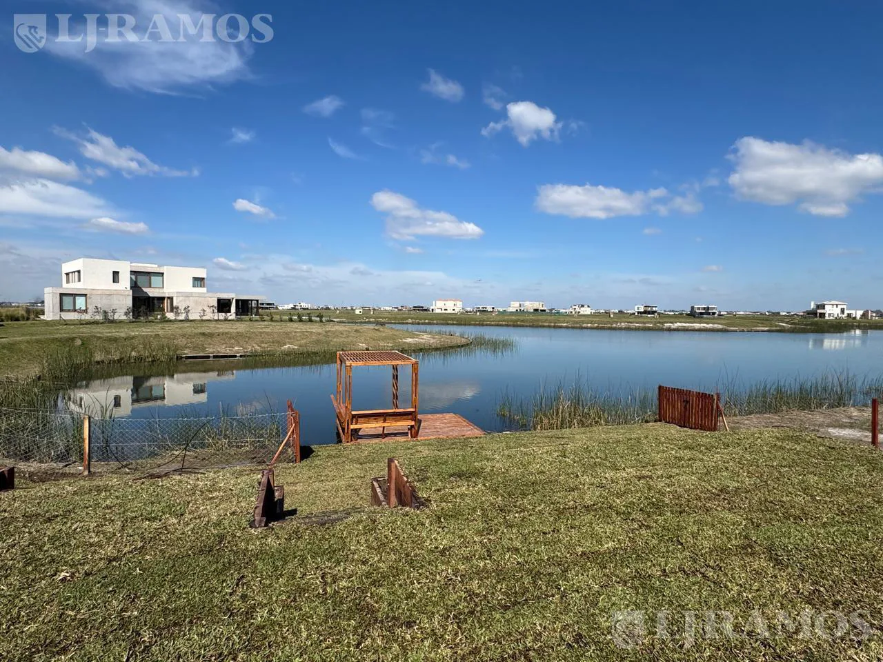 Casa en venta en el Barrio Costas,, Puertos / Escobar foto 2