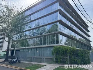Alquiler de oficina de 480 m2 en Vicente López foto 1